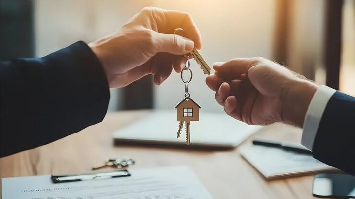 Rental Property Guide: Apartments, Houses, Lease Options, Features and Tenant Considerations
