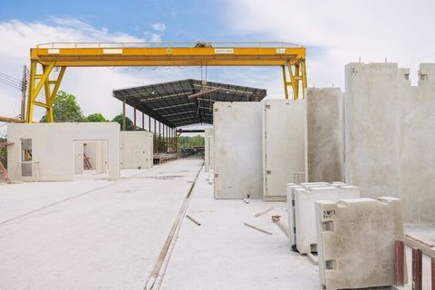 Concrete Machinery Explained: Types, Components, Applications, Features and Key Considerations